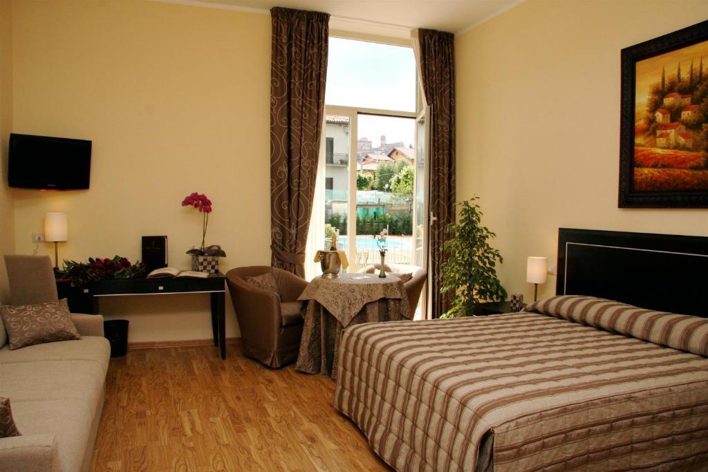 Hotel Villa Cinzia Villanova Mondovì Cameră foto